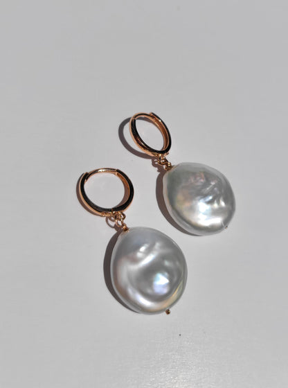 Isla Round Earrings