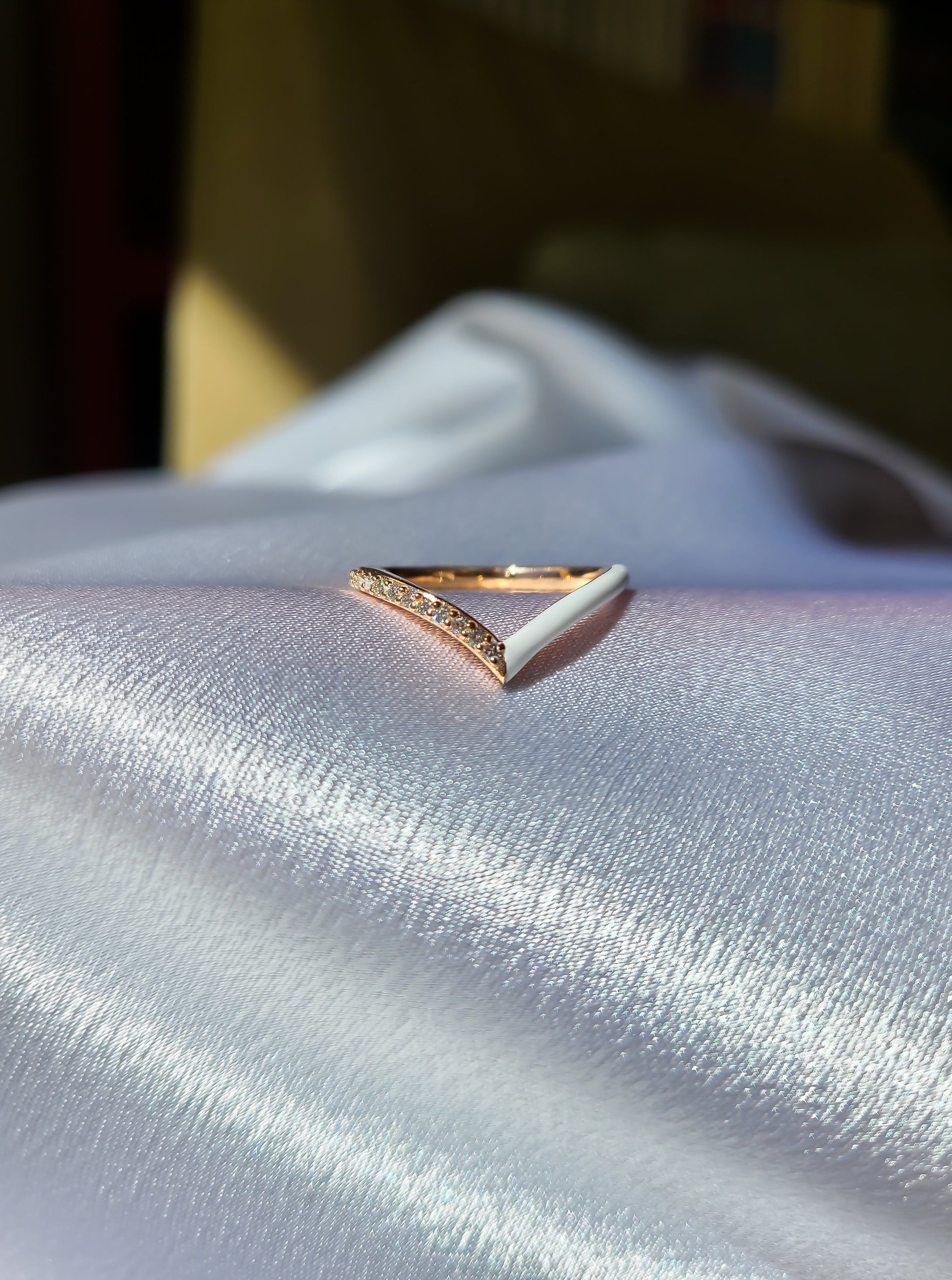 14K Rose Gold V Shape Ring Half White Enamel And Half Natural Diamonds 